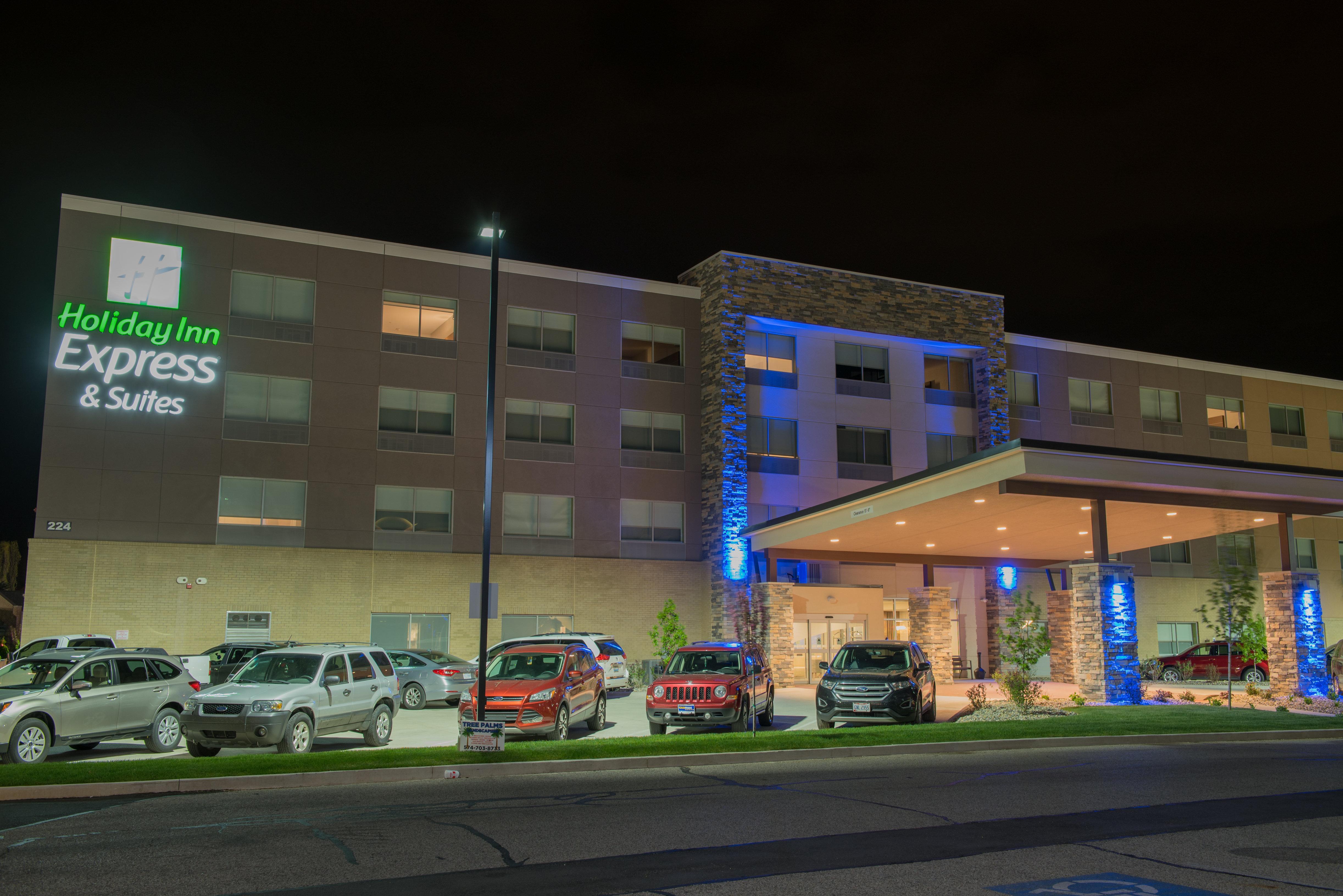 Holiday Inn Express & Suites - Dayton Southwest By Ihg Ngoại thất bức ảnh